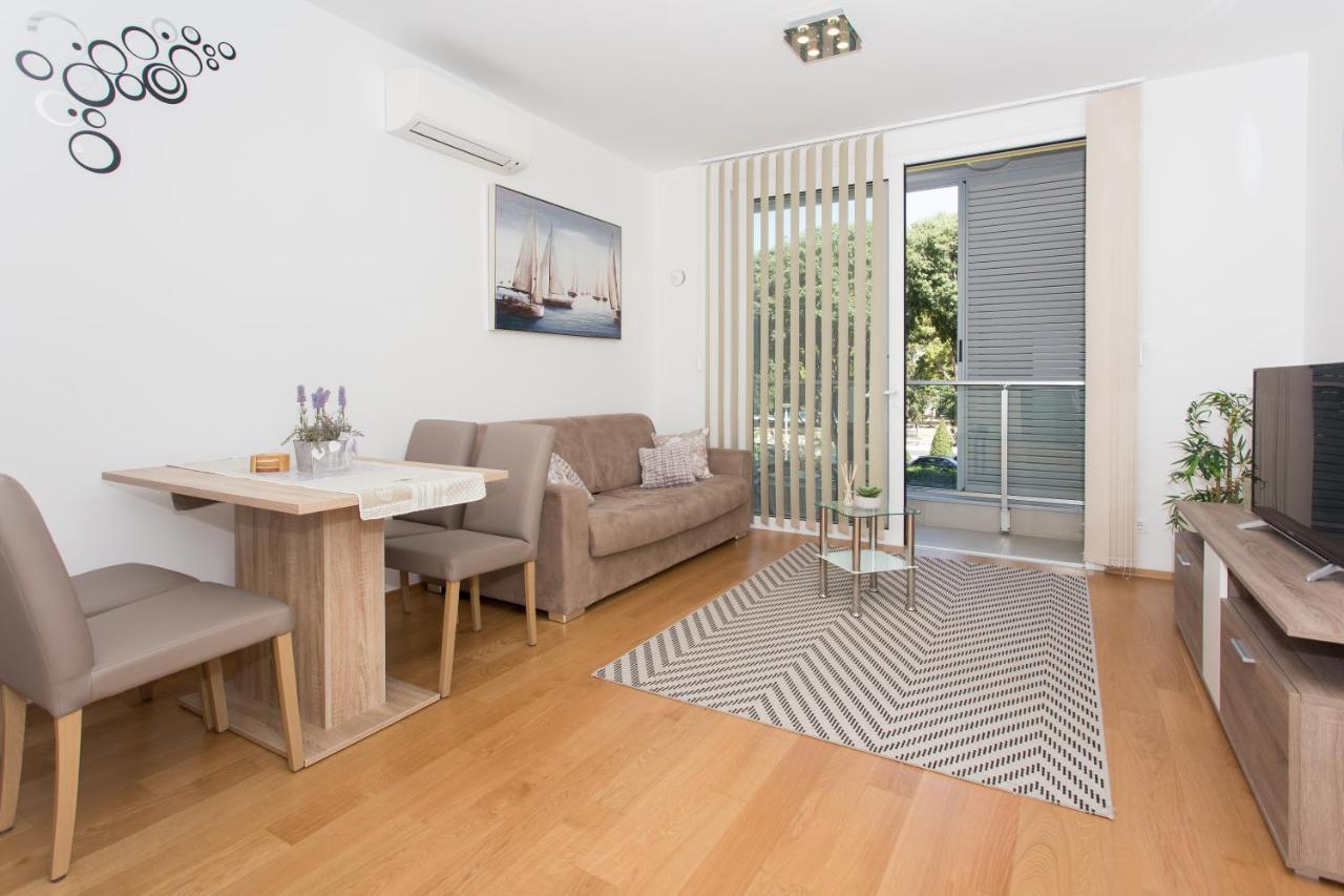 Iris Apartment Private Parking Spalato Esterno foto