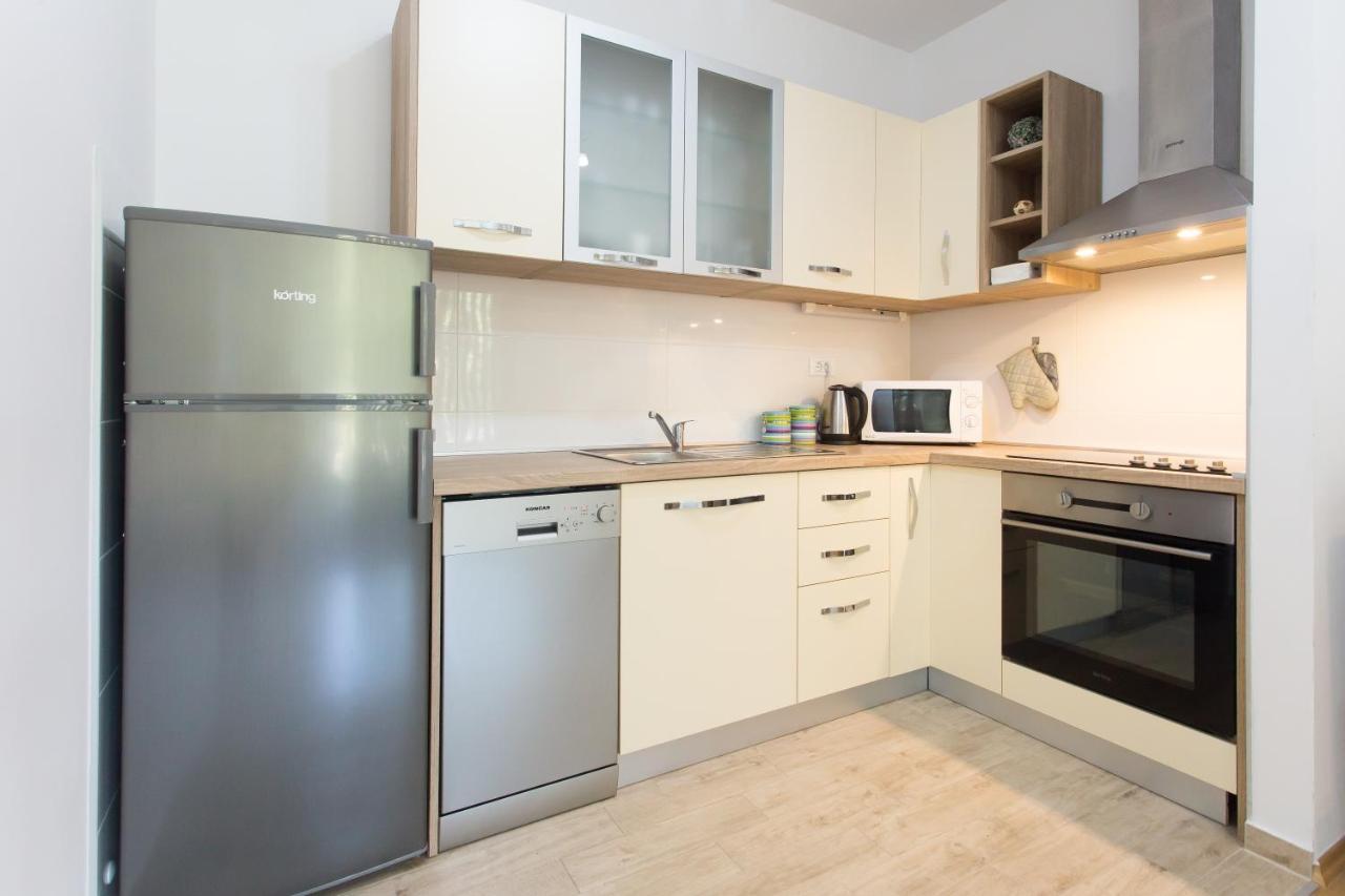 Iris Apartment Private Parking Spalato Esterno foto