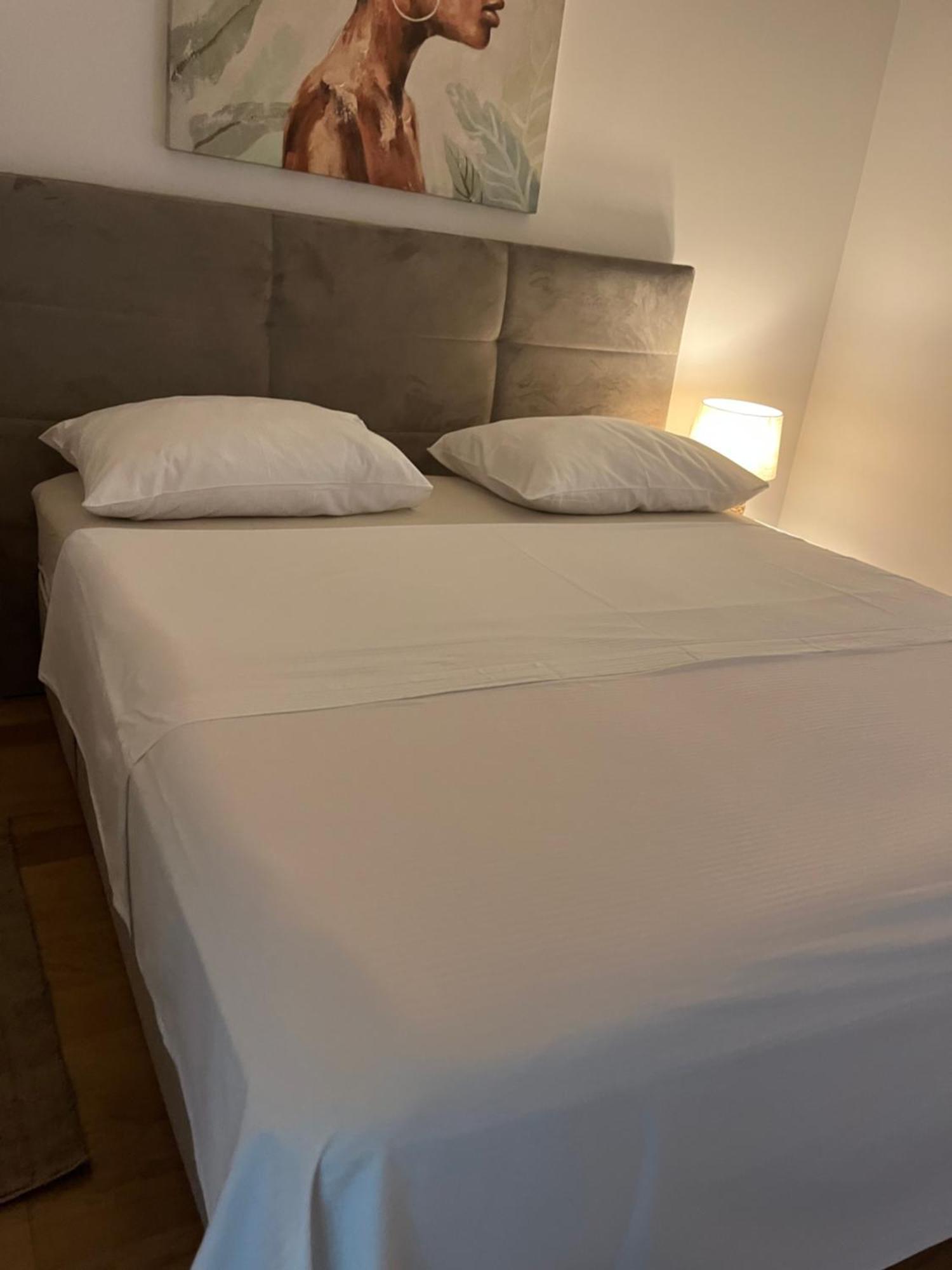 Iris Apartment Private Parking Spalato Esterno foto